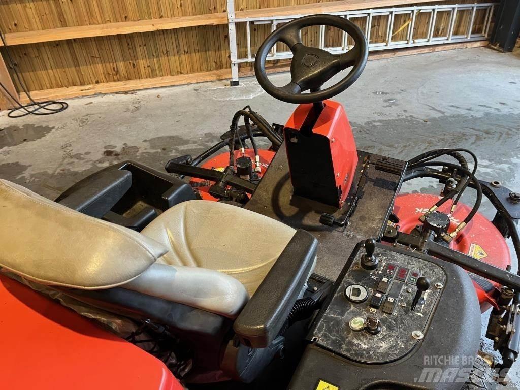 Jacobsen AR-3 Rijmaaiers