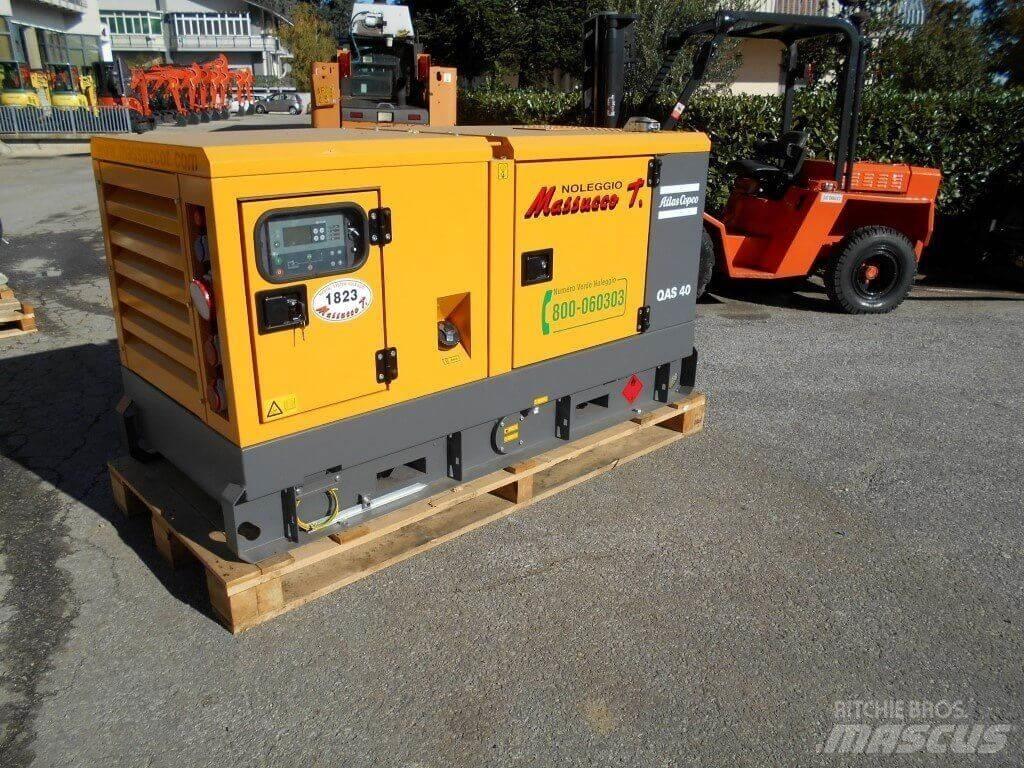 Atlas Copco QAS40 Mobiele lichtmasten