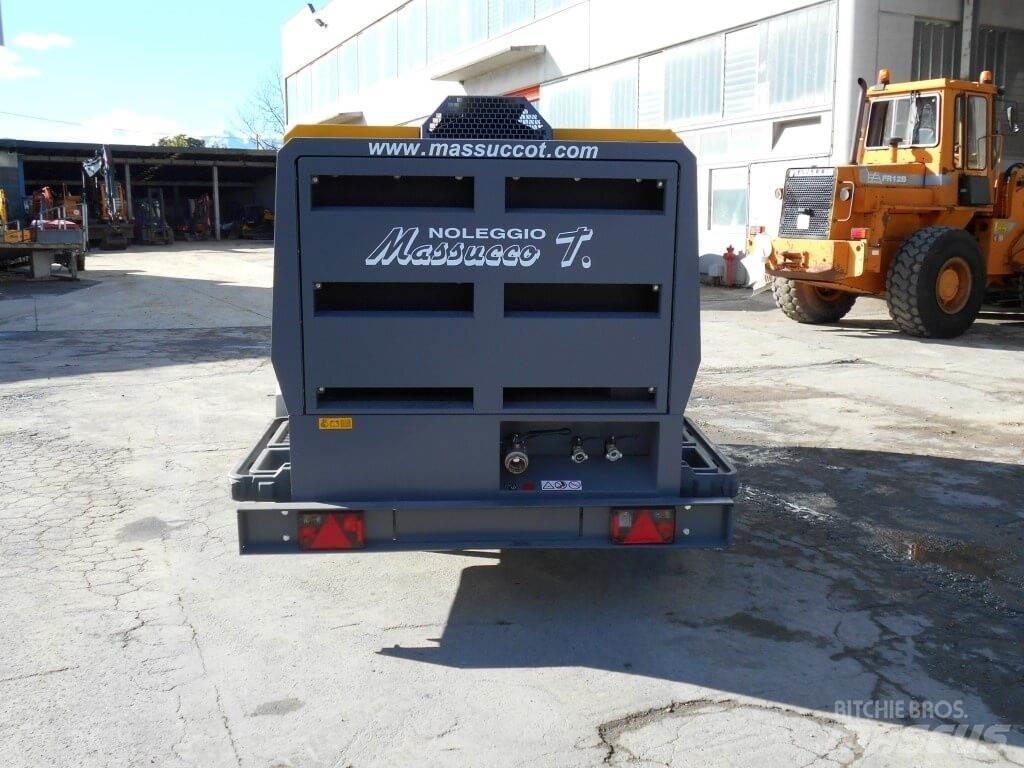 Atlas Copco XAHS 317 Compressors