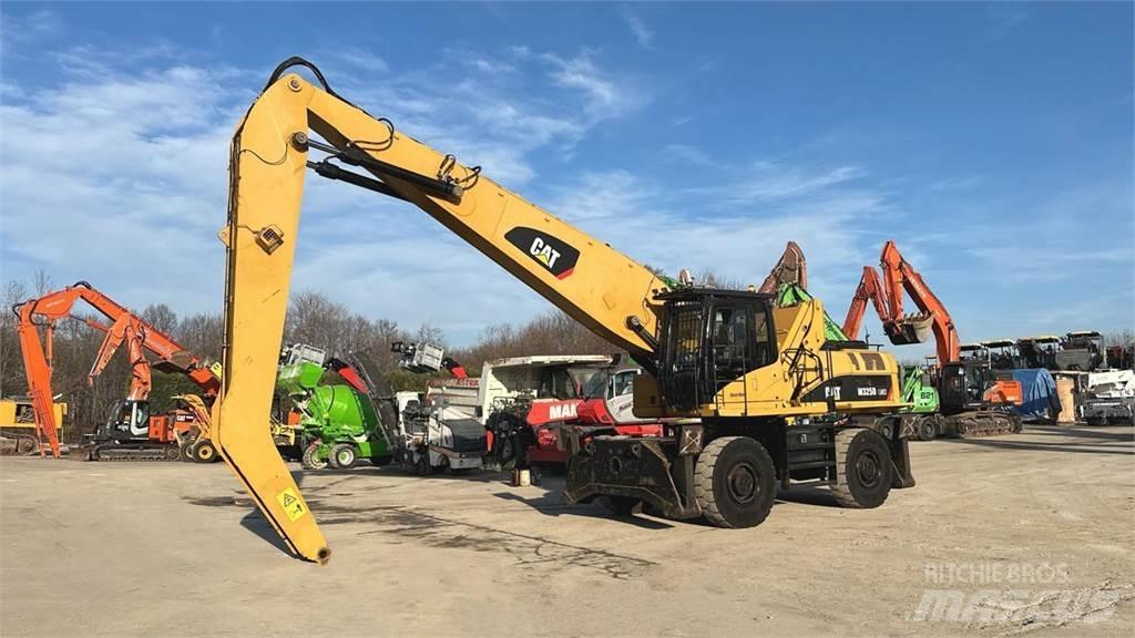 CAT M325D 4X4 Wielgraafmachines