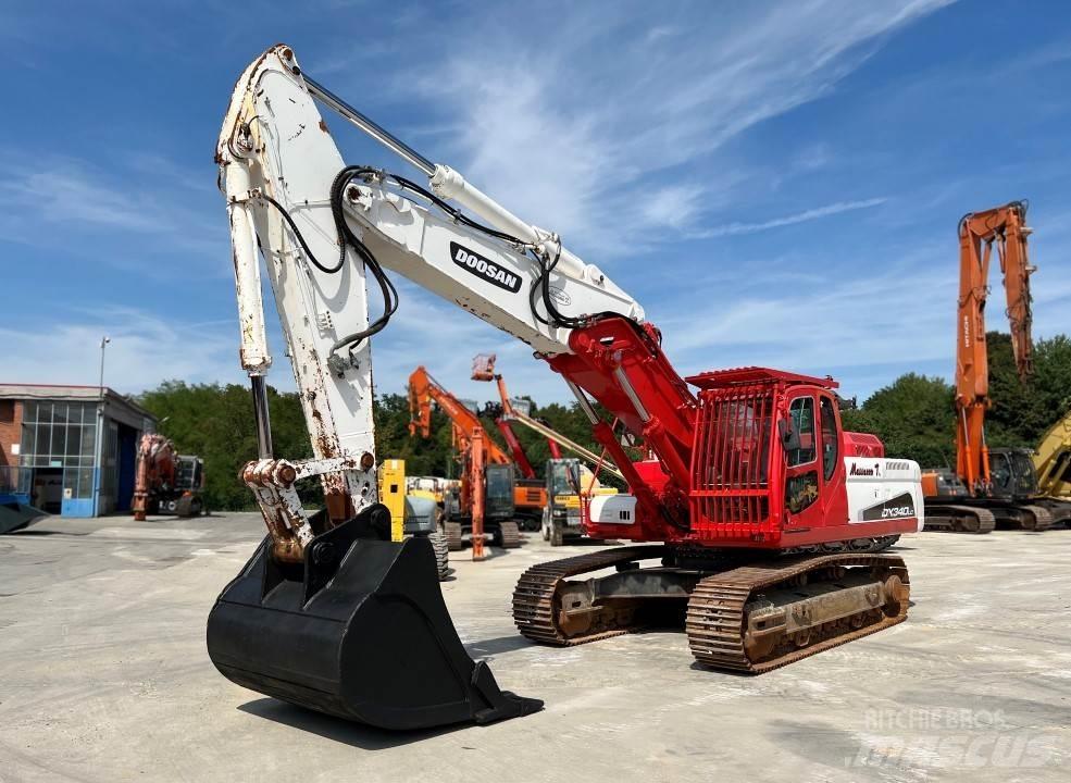 Doosan DX340 LC Rupsgraafmachines
