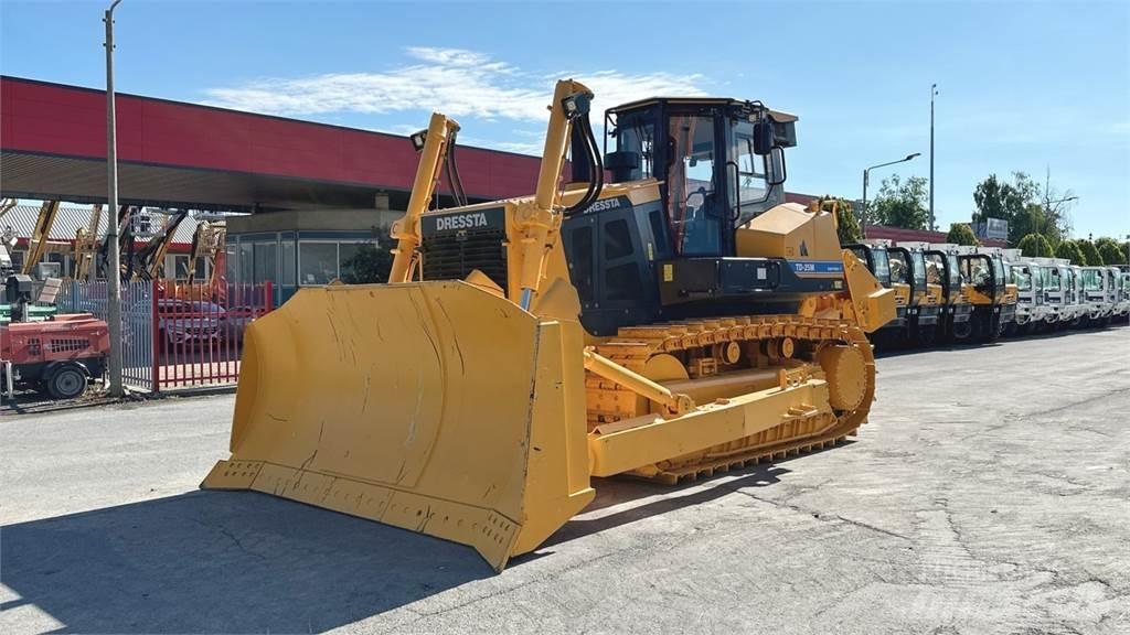 Dressta TD-25M Rupsdozers