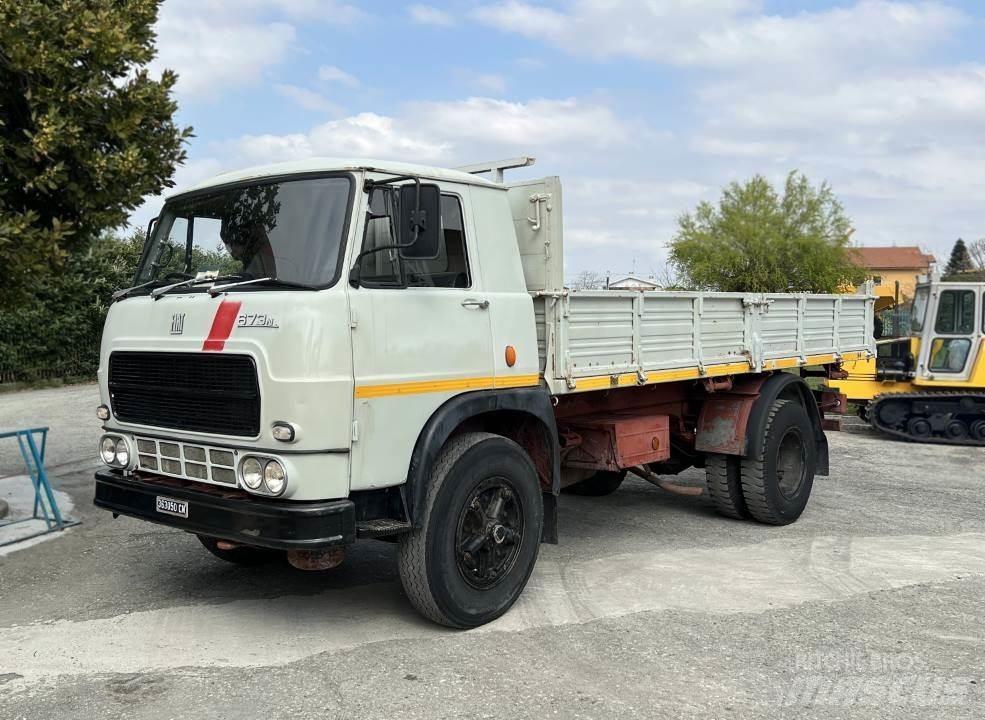 Fiat 673N 4X2 Anders
