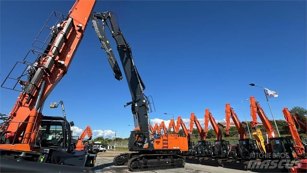 Hitachi KMC750S-7 Rupsgraafmachines