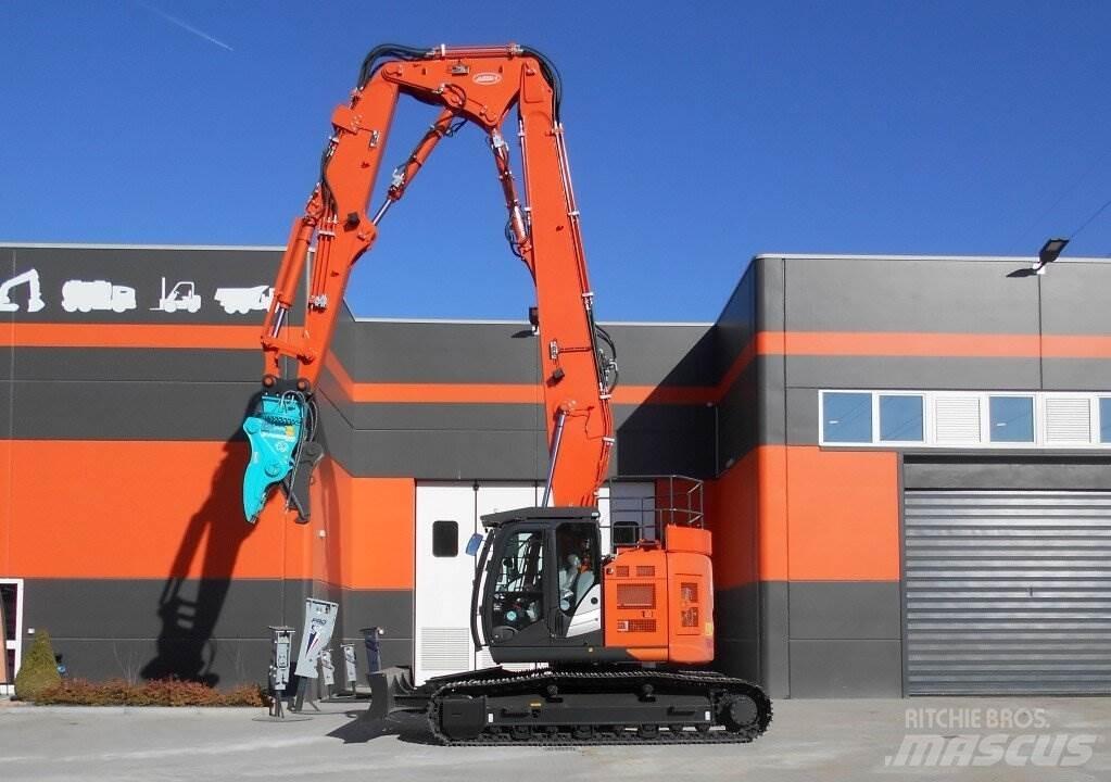 Hitachi ZX225-US6 Rupsgraafmachines