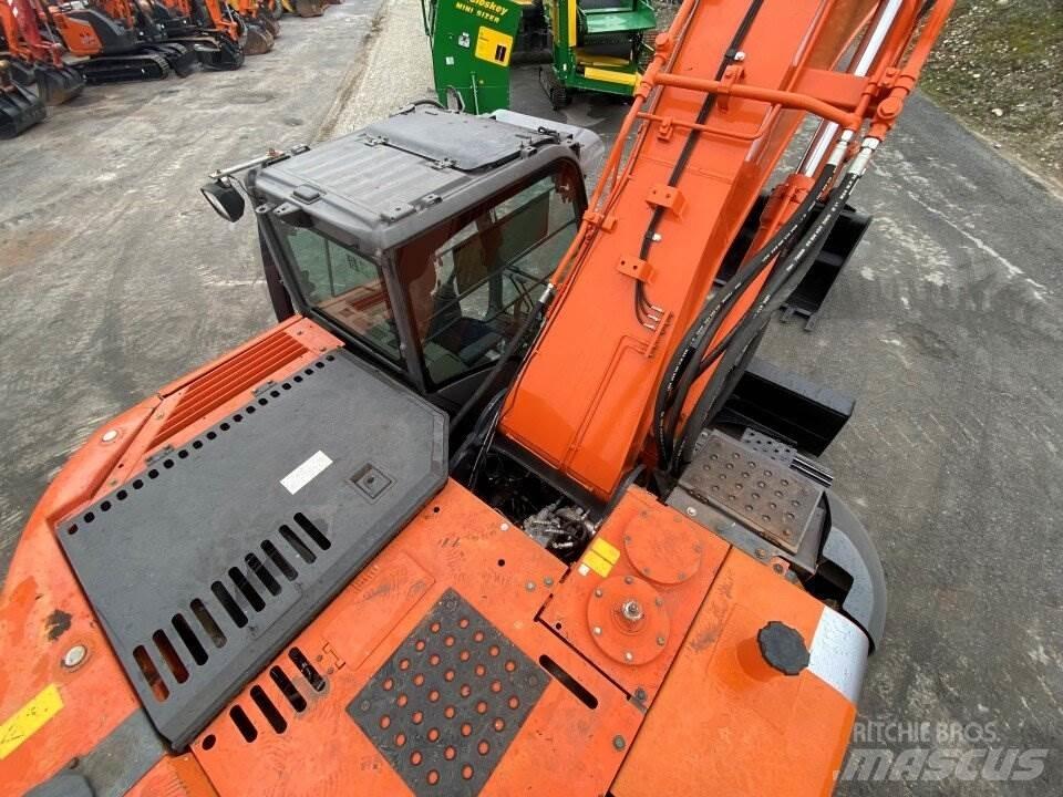 Hitachi ZX225 USBLC Rupsgraafmachines