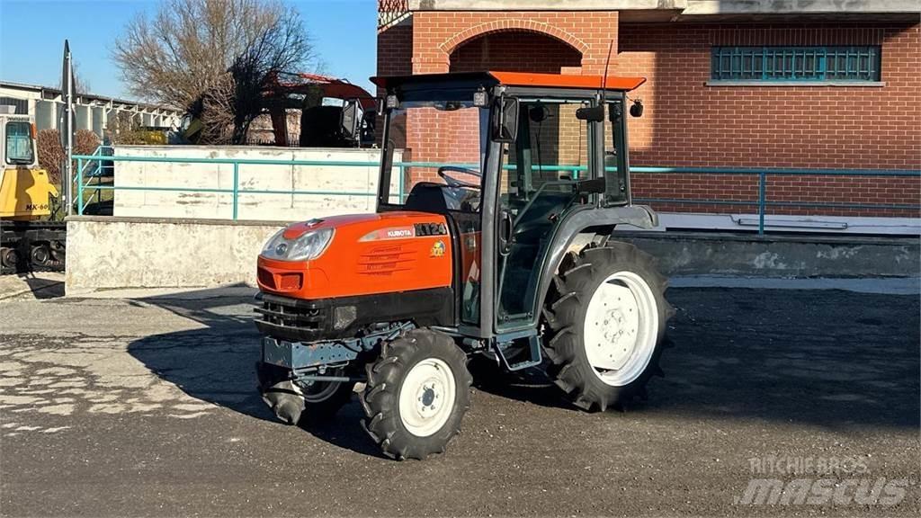 Kubota KT24 4X4 Sneeuwschuivers en -ploegen