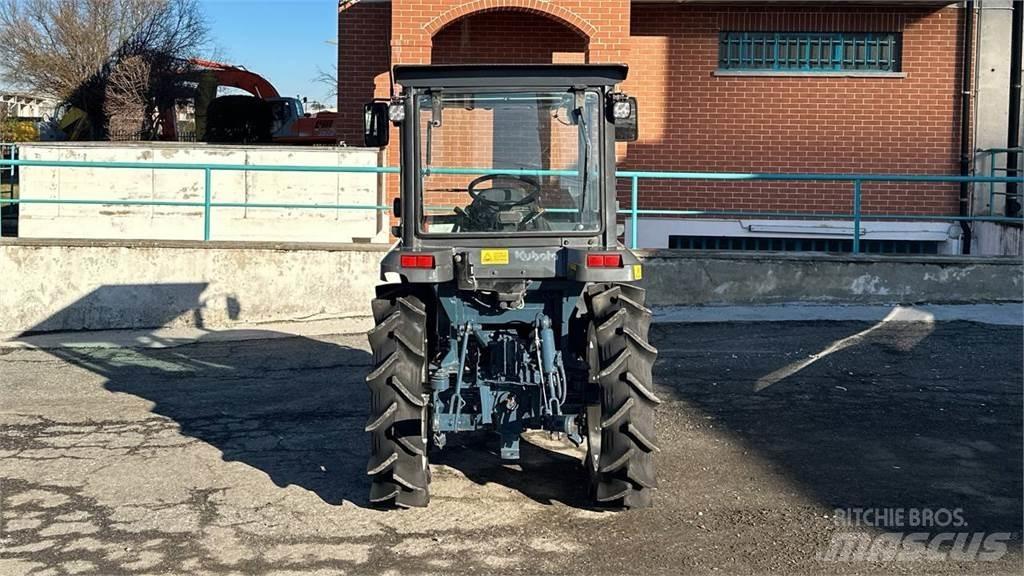 Kubota KT24 4X4 Sneeuwschuivers en -ploegen