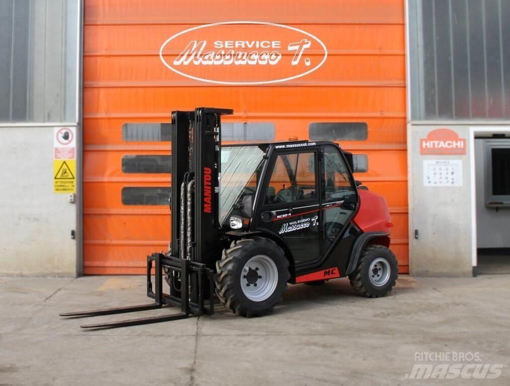 Manitou MC30-4 DK 4X4 Vorkheftruck voor zwaar terrein