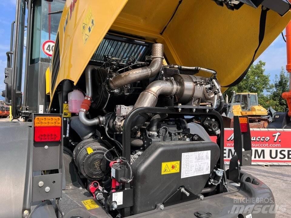 New Holland W110D Wielladers