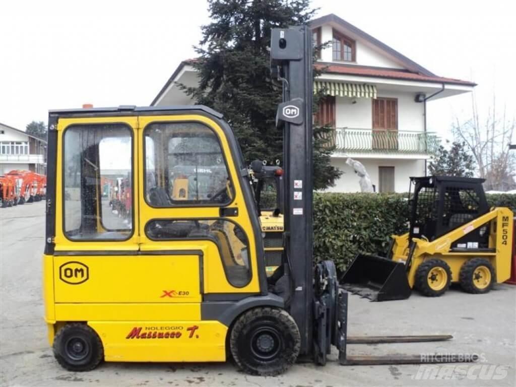 OM EU 30 Elektrische heftrucks