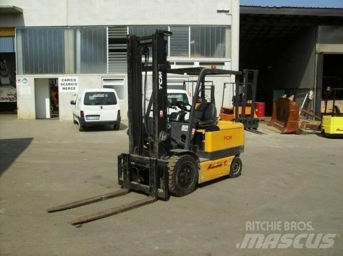 TCM VM400 FB30 Elektrische heftrucks