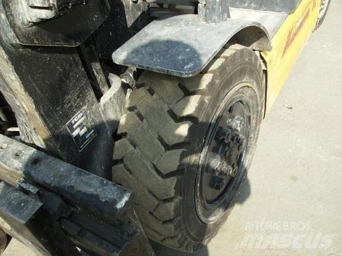 TCM VM400 FB30 Elektrische heftrucks