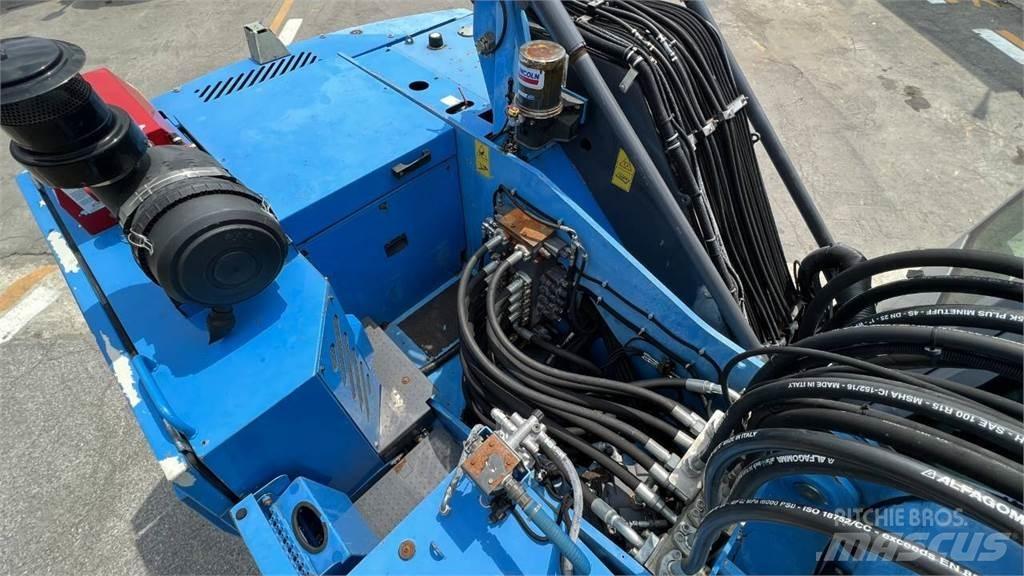 Terex MHL 331 Wielgraafmachines
