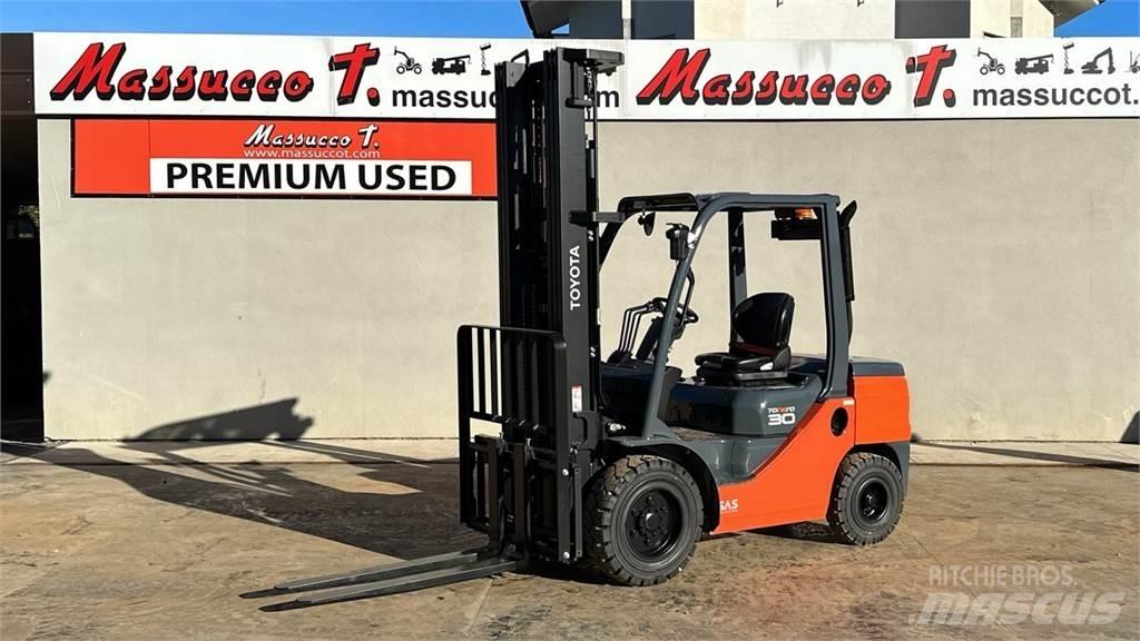 Toyota 52-8FDF30 Diesel heftrucks