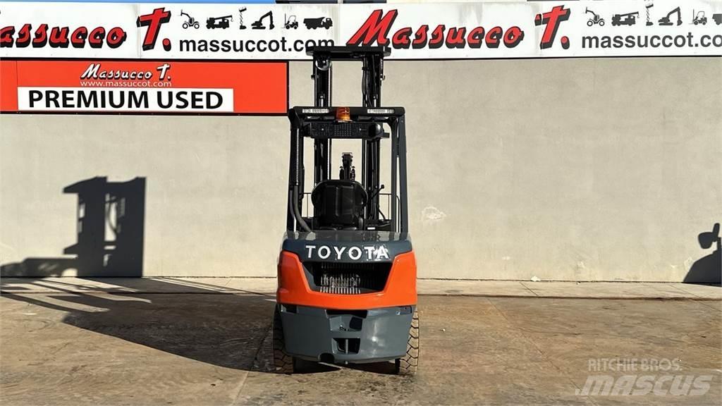 Toyota 52-8FDF30 Diesel heftrucks