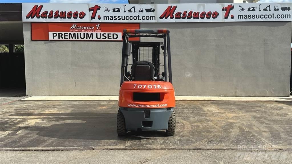 Toyota 62-7FDF25 Diesel heftrucks