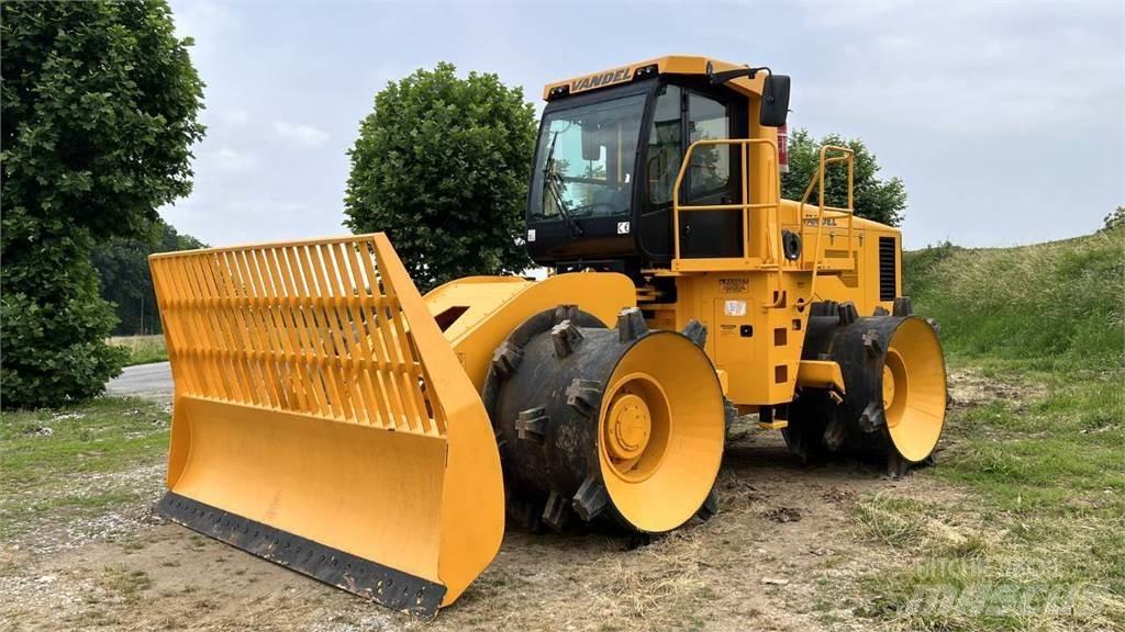 Vandel Quantum QS260 Rupsdozers