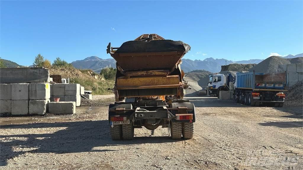 Volvo FL619 4X2 Transportbanden