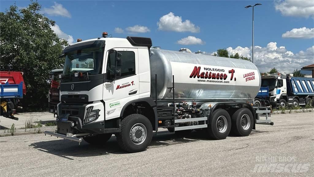 Volvo FMX 6X6 Tankwagen