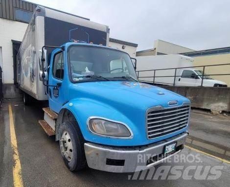 Freightliner M2 Bakwagens met gesloten opbouw