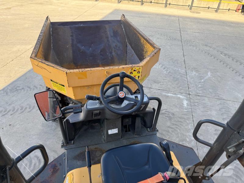 Ausa D 250 AHG Knik dumptrucks
