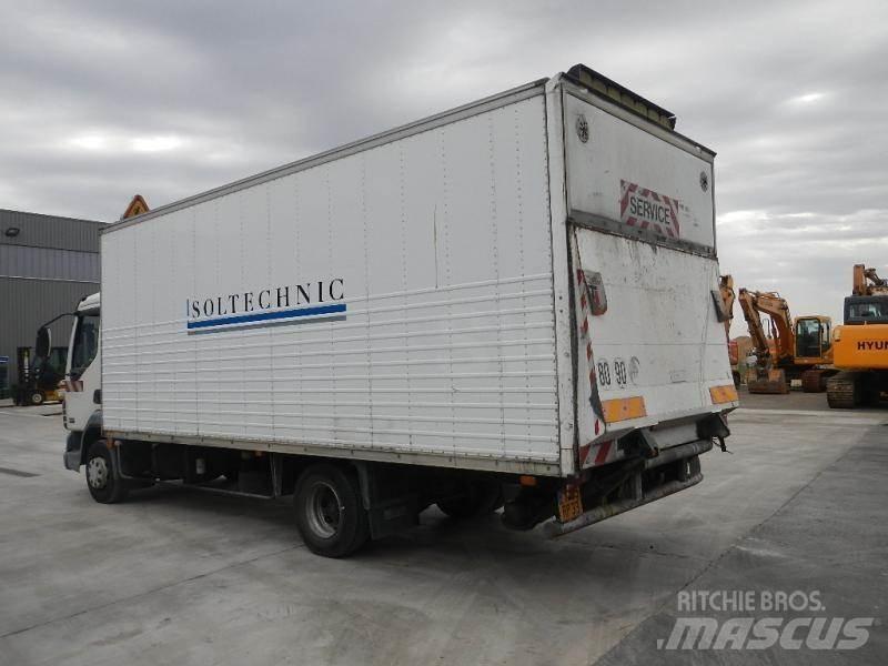 DAF LF 45 Bakwagens met gesloten opbouw