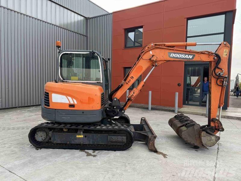 Doosan DX63 Minigraafmachines < 7t