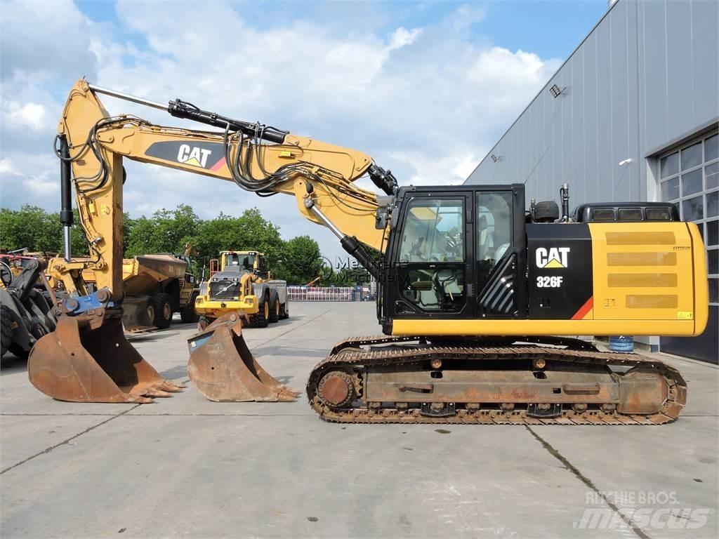 CAT 326F Rupsgraafmachines