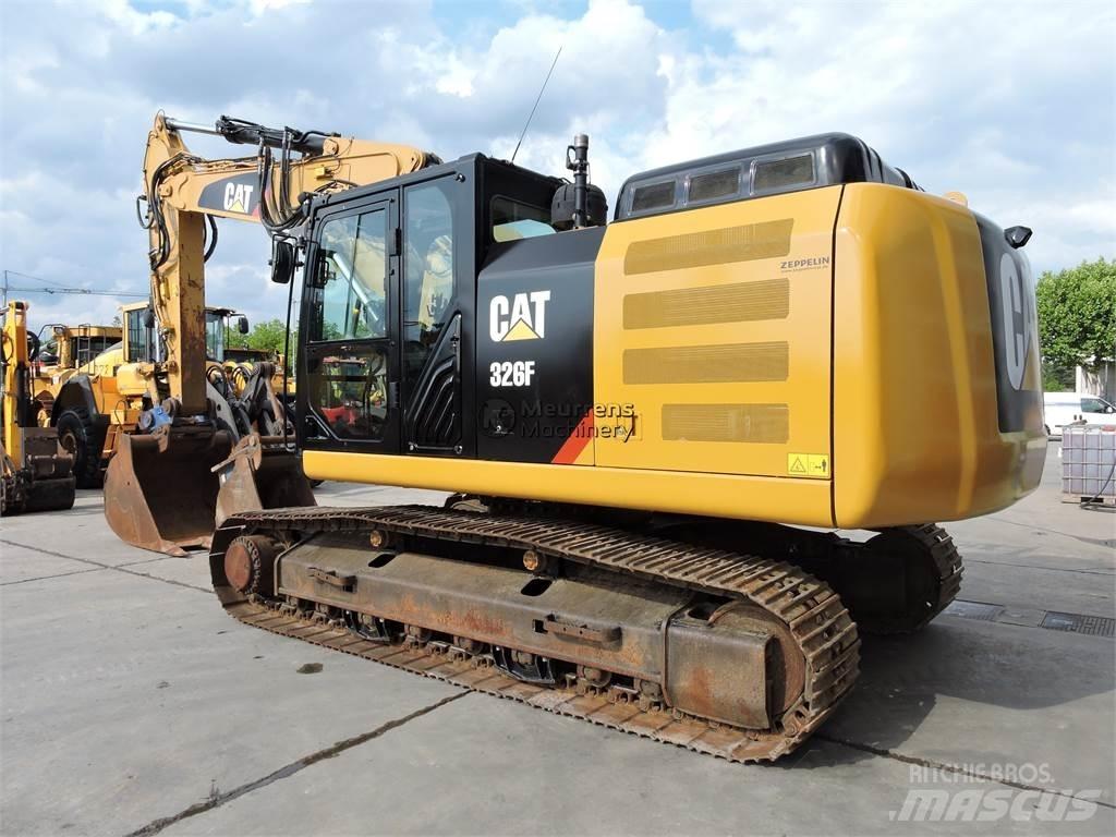 CAT 326F Rupsgraafmachines