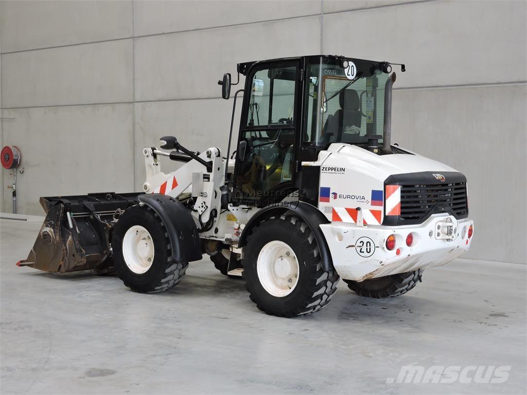 CAT 908M + FORK Wielladers