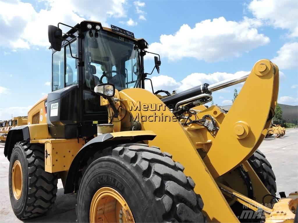CAT 930M Wielladers