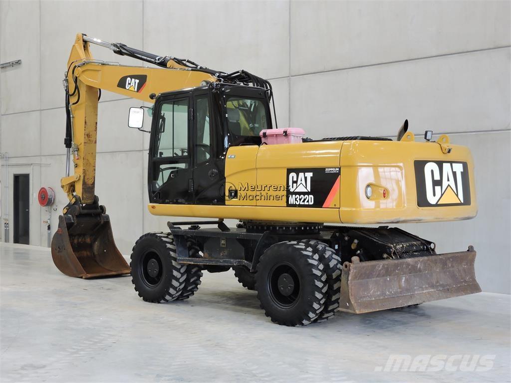 CAT M322D Wielgraafmachines