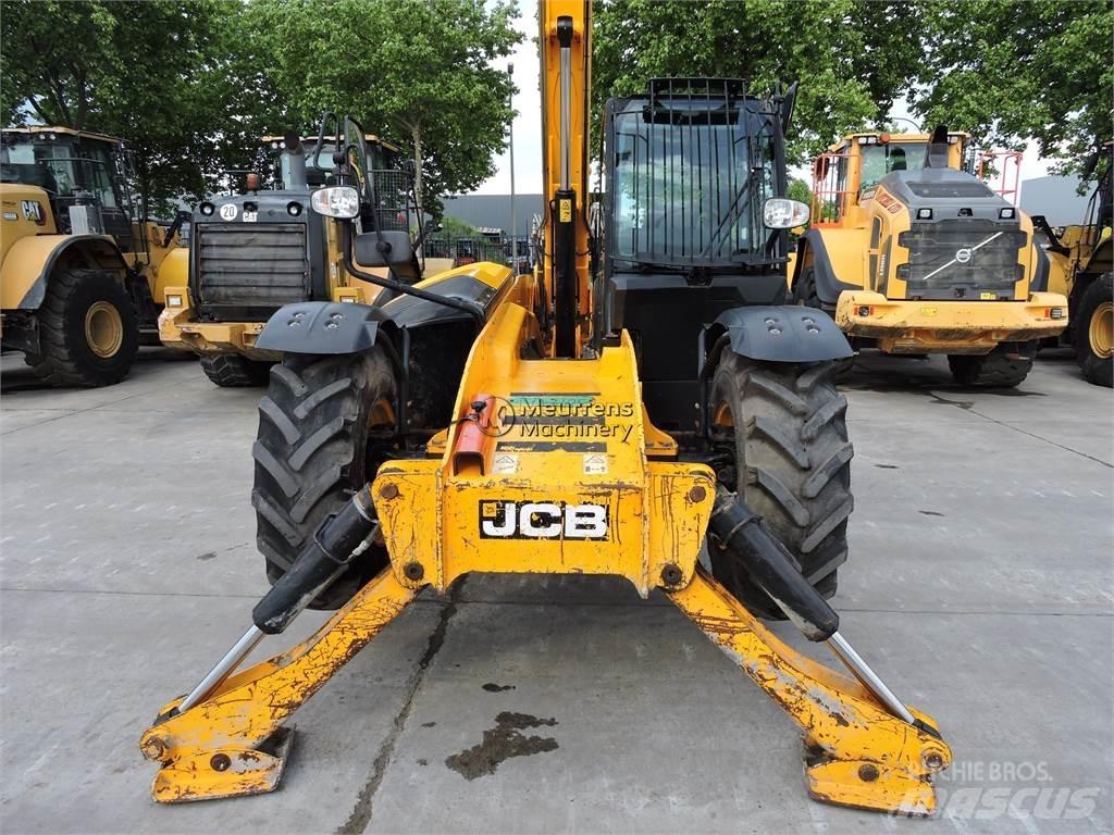 JCB 535-125 Verreikers