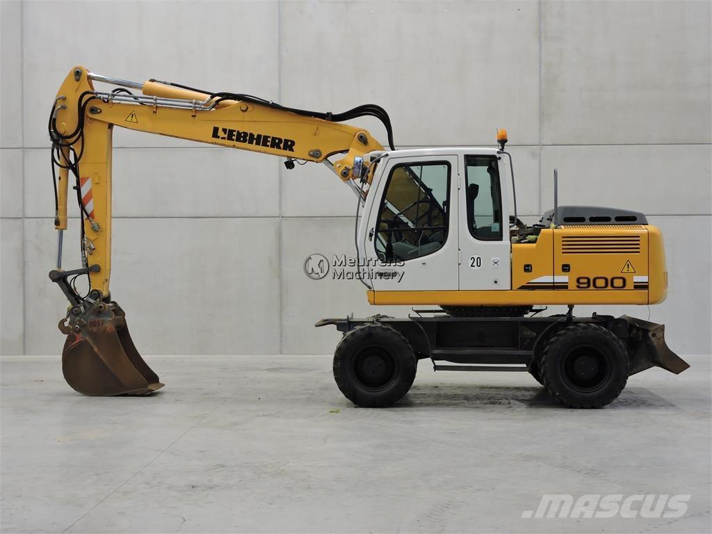 Liebherr A900C Wielgraafmachines