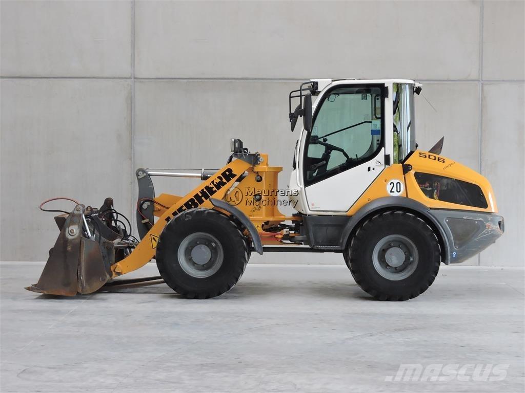 Liebherr L506 + FORK Wielladers