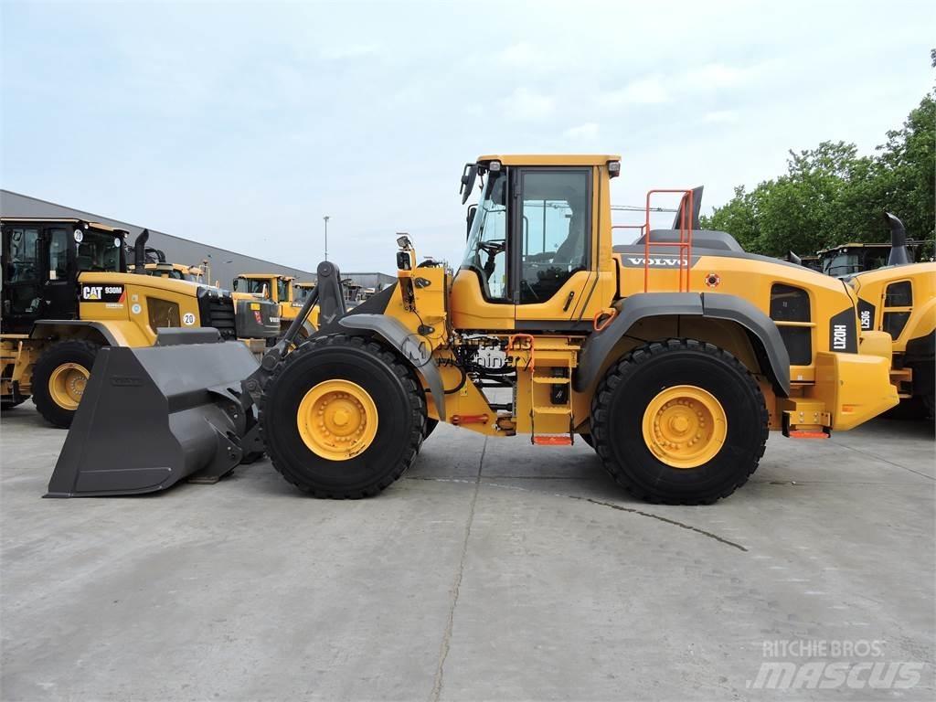 Volvo L120H + New bucket Wielladers