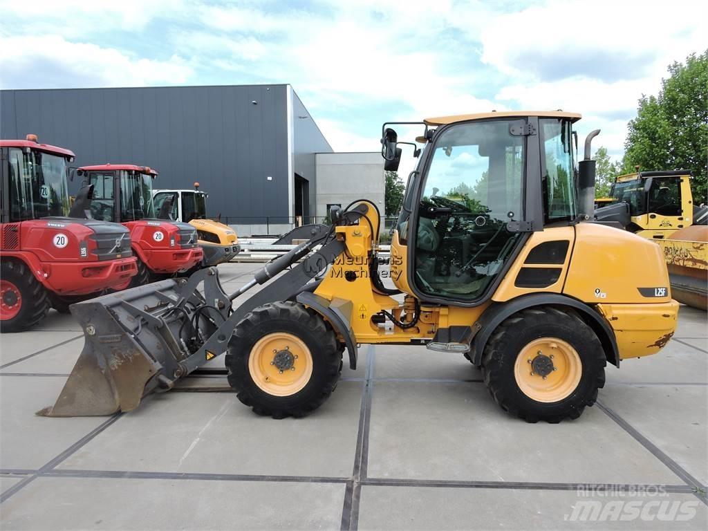 Volvo L25F Wielladers