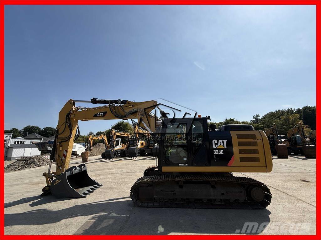 CAT 323 EL Rupsgraafmachines