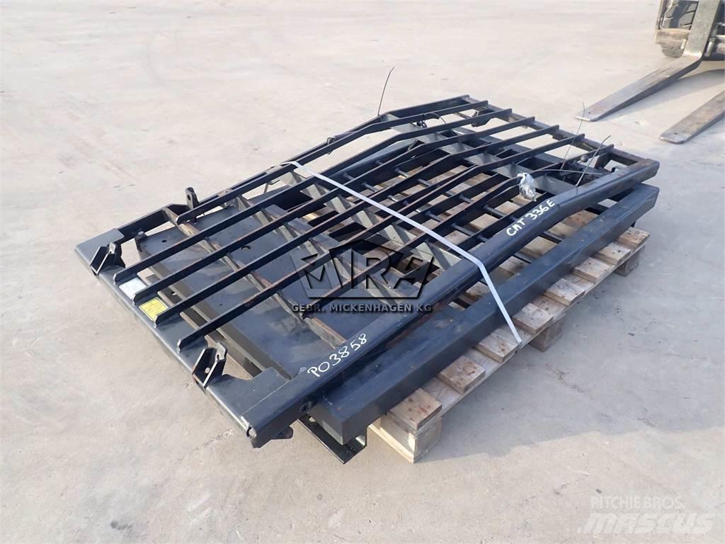 CAT 336 E Serie Cabine en interieur