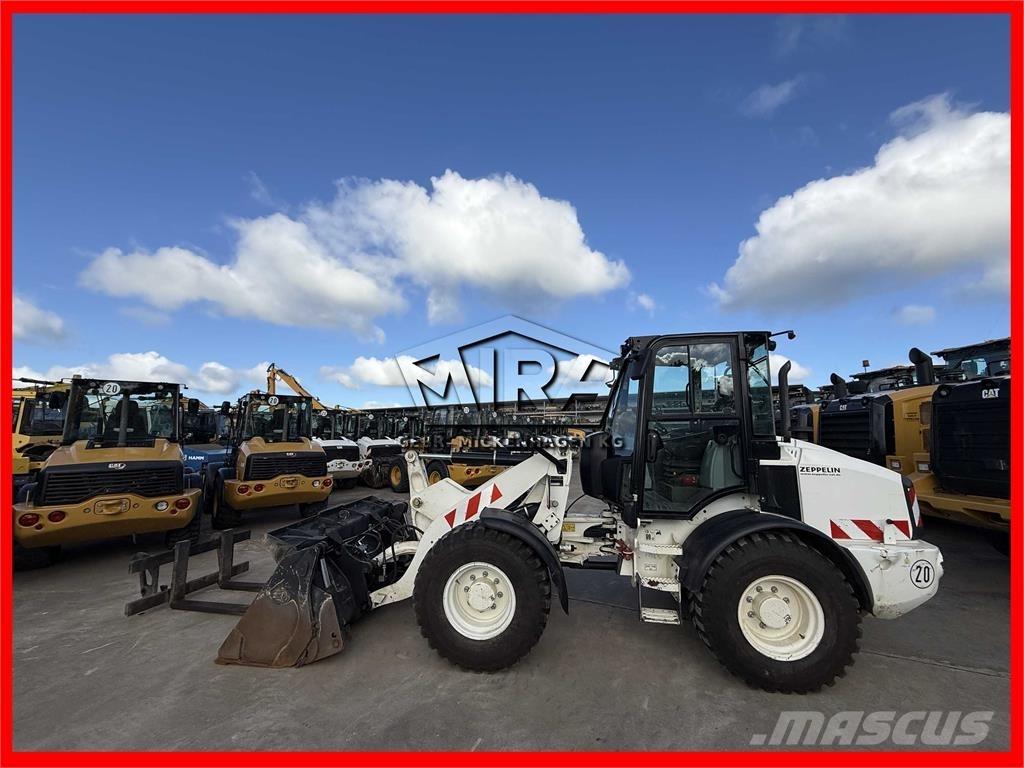 CAT 908M Wielladers