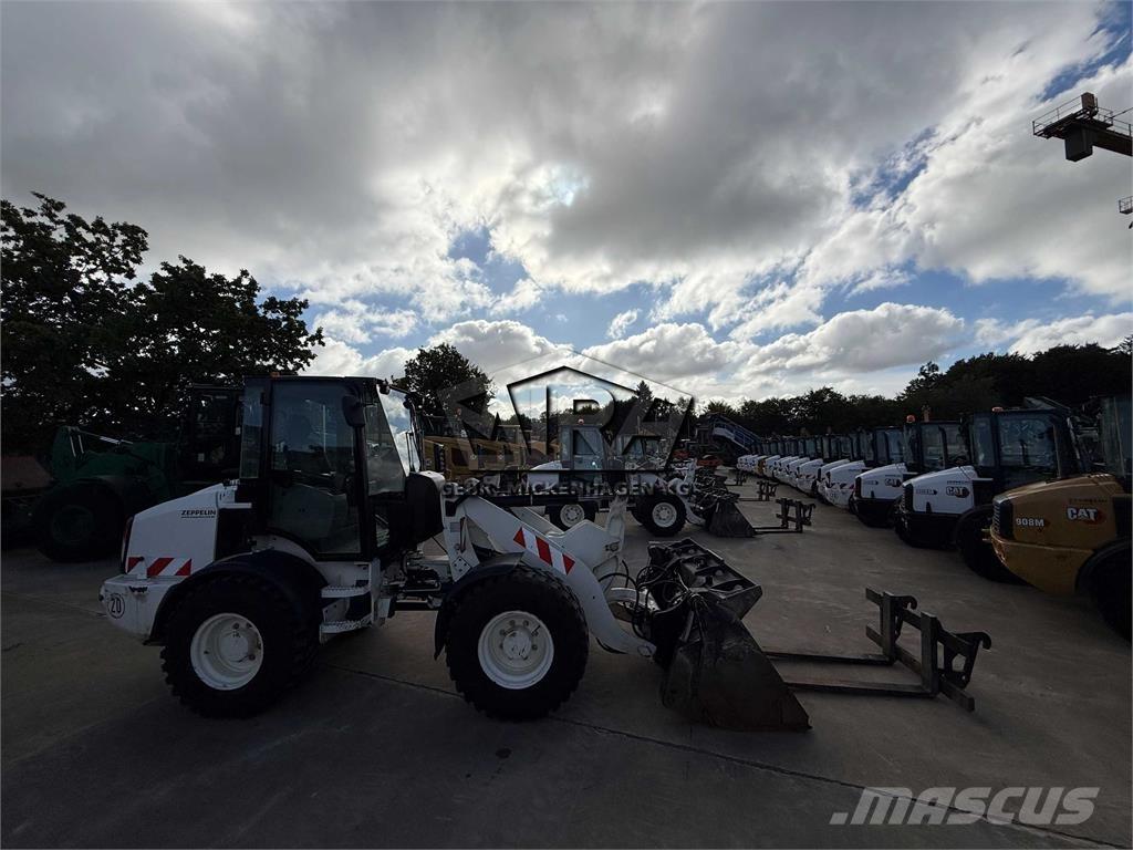 CAT 908M Wielladers