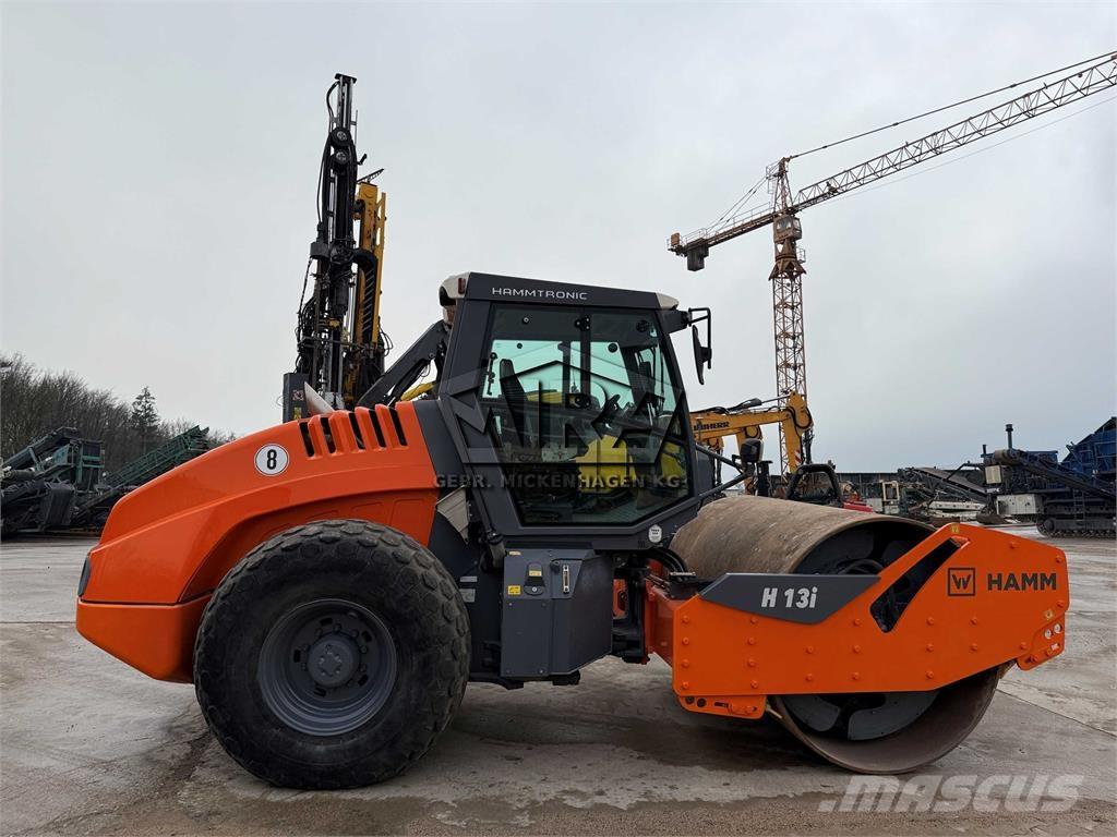 Hamm H 13i Trilrolwalsen