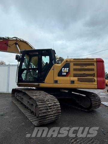 CAT 330 Rupsgraafmachines