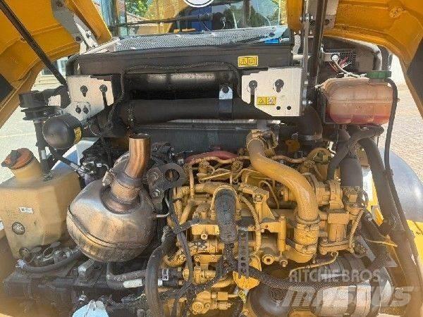 CAT 906 Wielladers