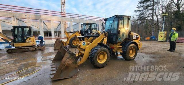 CAT 908M Wielladers