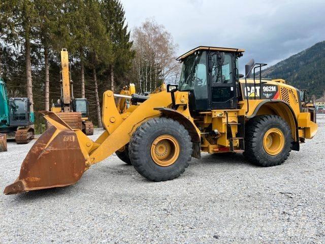 CAT 962M Steering Wielladers