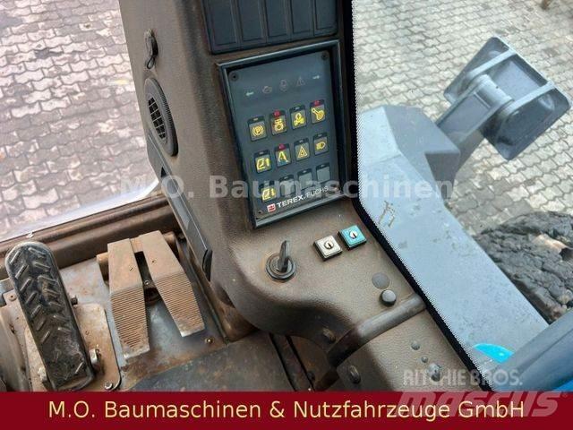 Fuchs MHL 350 Wielgraafmachines