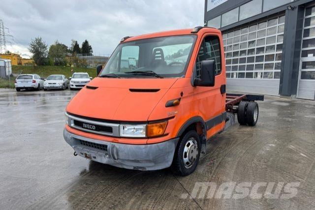 Iveco 35C12 4x2 Anders