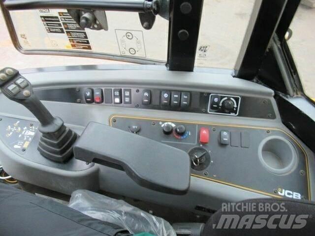 JCB TM220 Agri Wielladers